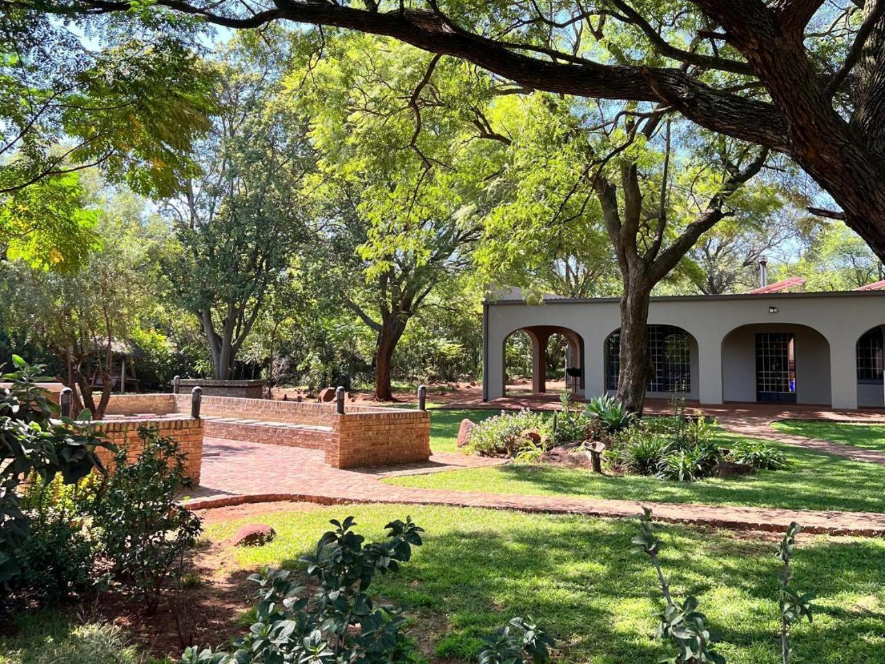 Featherwood Farm & Nyala Lodge Rayton Dış mekan fotoğraf
