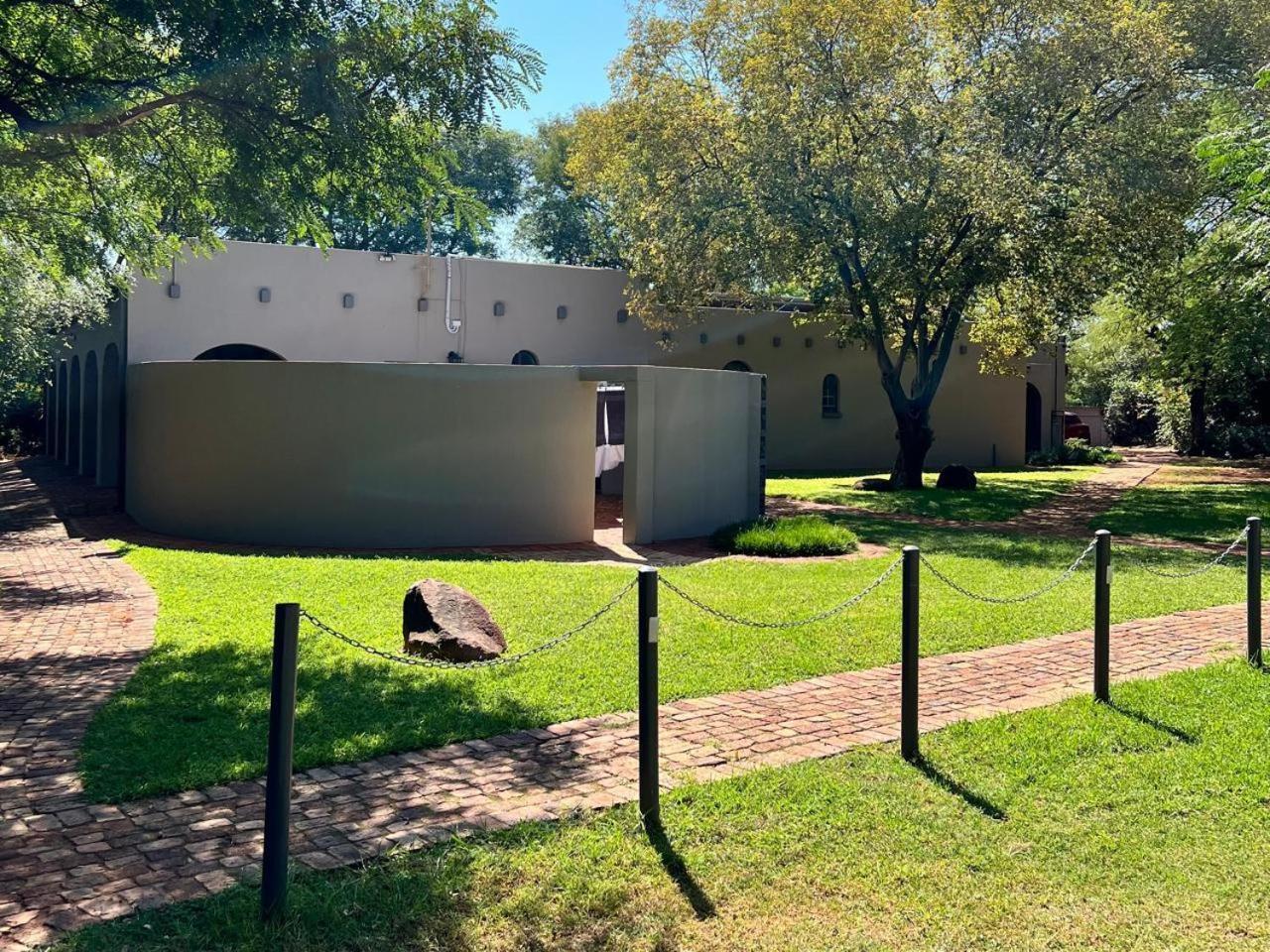 Featherwood Farm & Nyala Lodge Rayton Dış mekan fotoğraf
